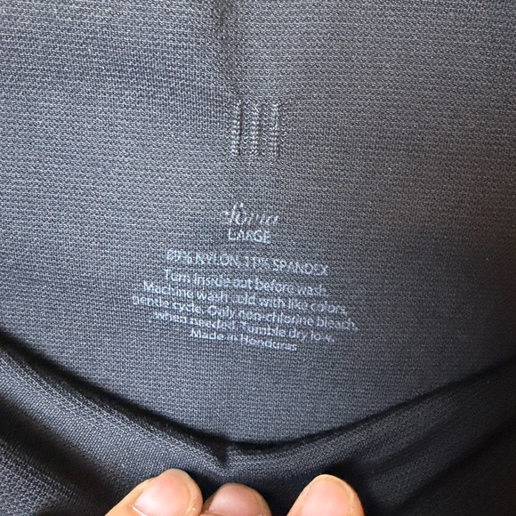 Soma Women’s Skinny Crop Leggings in Black Size Large - Picture 4 of 5